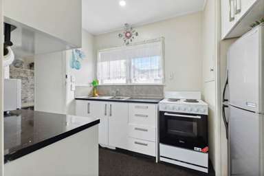 3/280 Shirley Road_4