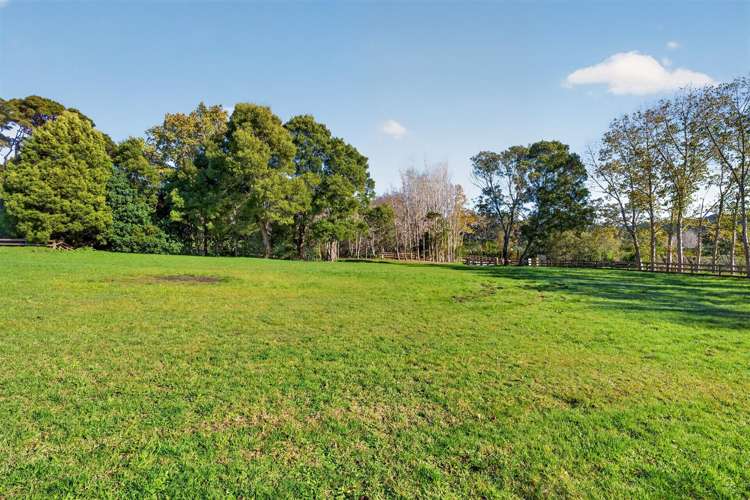 37B Robinson Road_5
