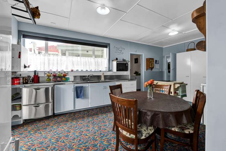 1480 South Road Hawera_15