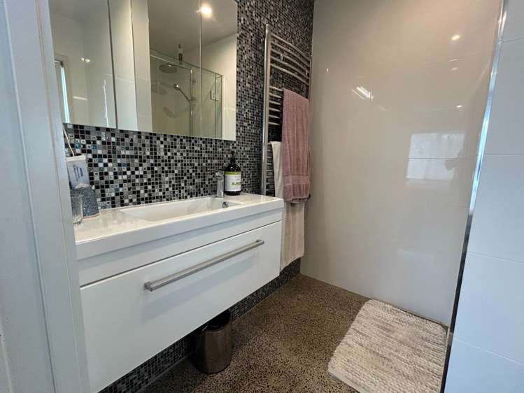 180 Levers Road Matua_11