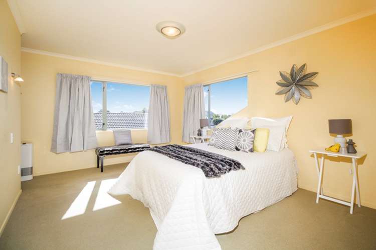 12 Vinograd Drive Te Atatu Peninsula_22