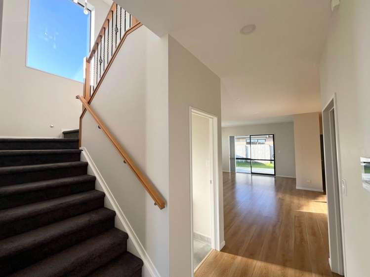 21 Piripono Crescent Pukekohe_3