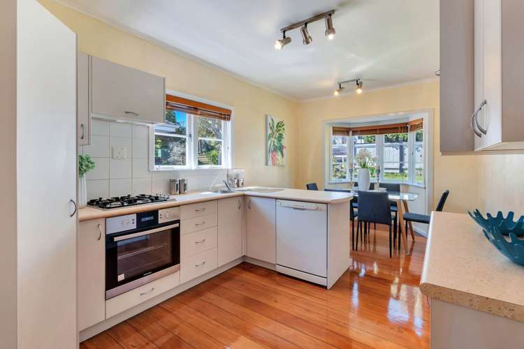 1/192 East Coast Road Forrest Hill_11