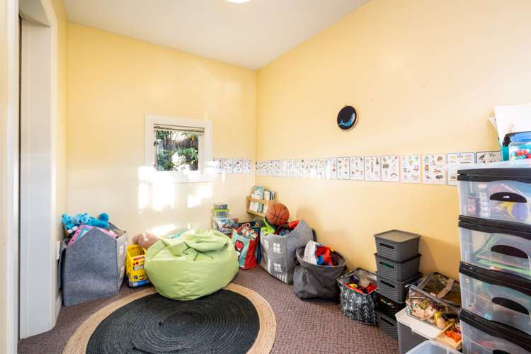 36 Middleton Road Kew_12