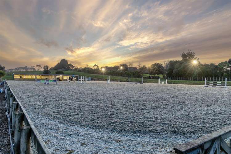 154 Muriwai Valley Road Waimauku_36