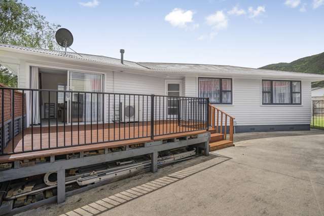 11 Dewsbury Grove Wainuiomata_2