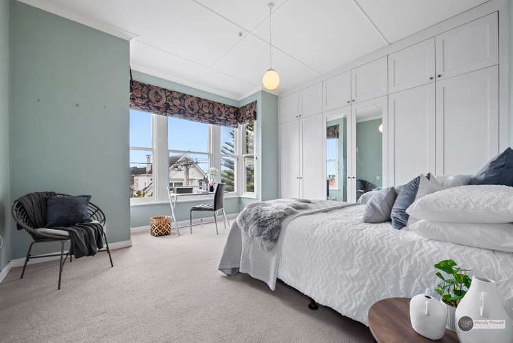 18 Thompson Street Mount Cook_13
