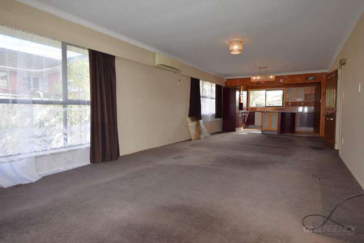 52 Tiroroa Avenue Te Atatu South_4