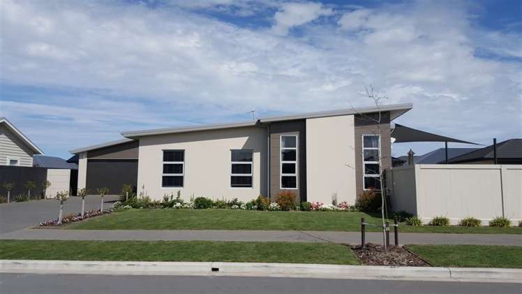 4 Winfield Drive Wigram_19