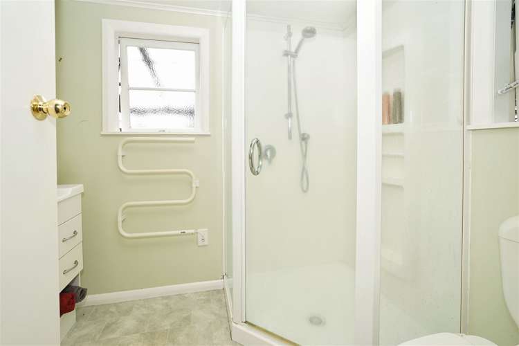 72 Enderley Avenue Enderley_12