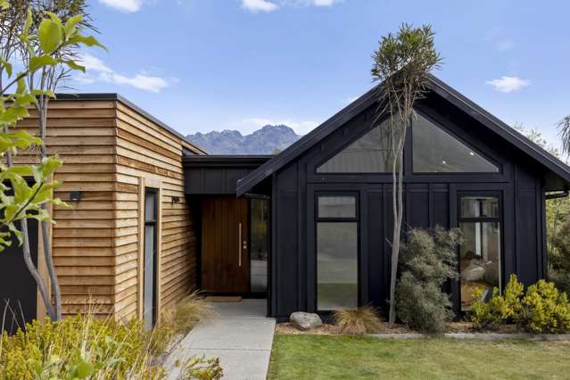 5 Polperro Court Jack's Point_3