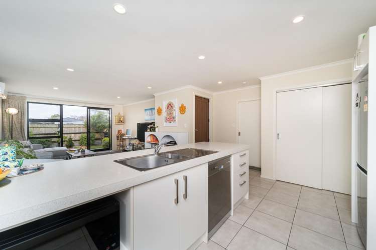 62 West Street West End_3