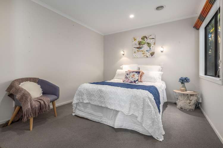 26 Milford Street Aotea_17