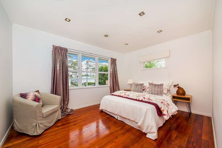 90 Vodanovich Road Te Atatu South_13