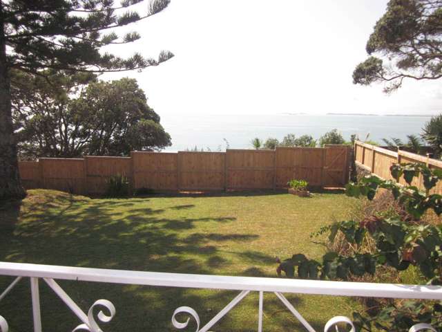 39 Churchill Road Murrays Bay_4