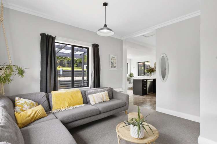 140 Forfar Street Clyde Hill_10