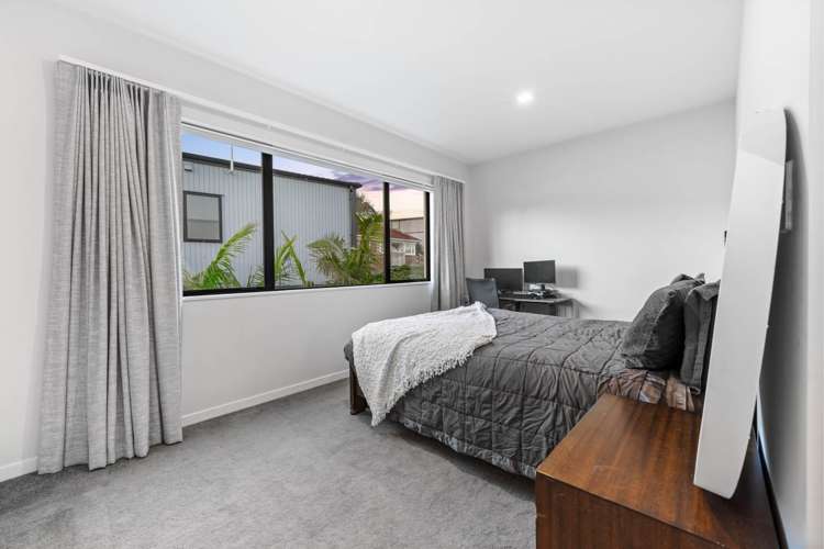 3 Montana Avenue Murrays Bay_13