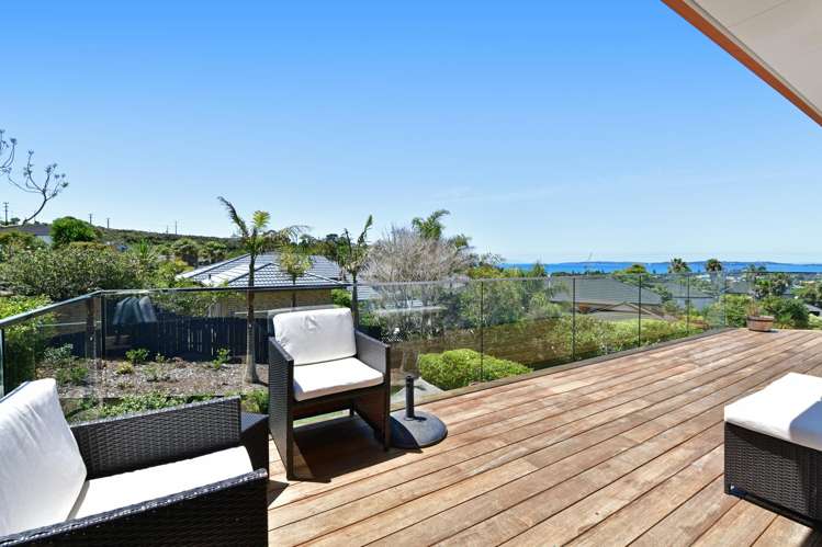 56 Waldorf Crescent Orewa_7