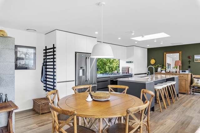 1037 State Highway 1 Te Horo_4