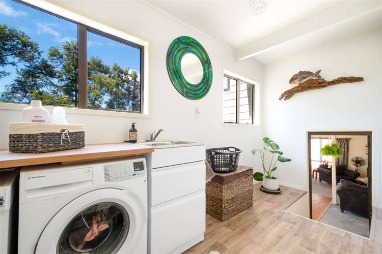 2162 State Highway 16 Helensville_30