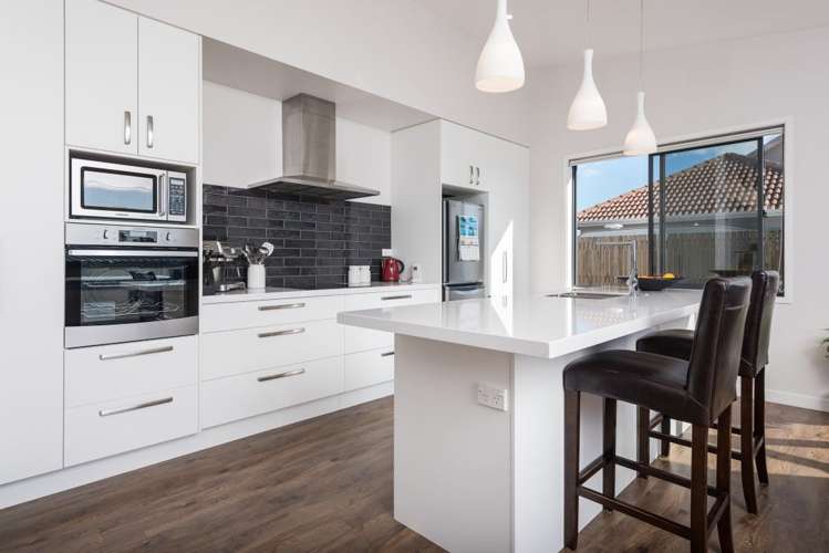 1320 Papamoa Beach Road Papamoa_8