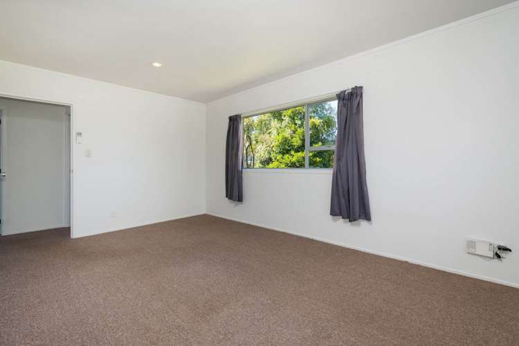 3a Regal Place Forrest Hill_2