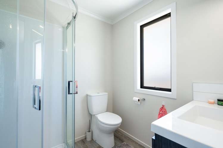 1 Woodley Road Richmond_9