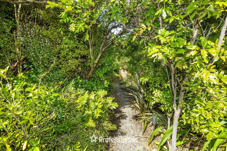 83 Mount Marua Way Mt Marua_24