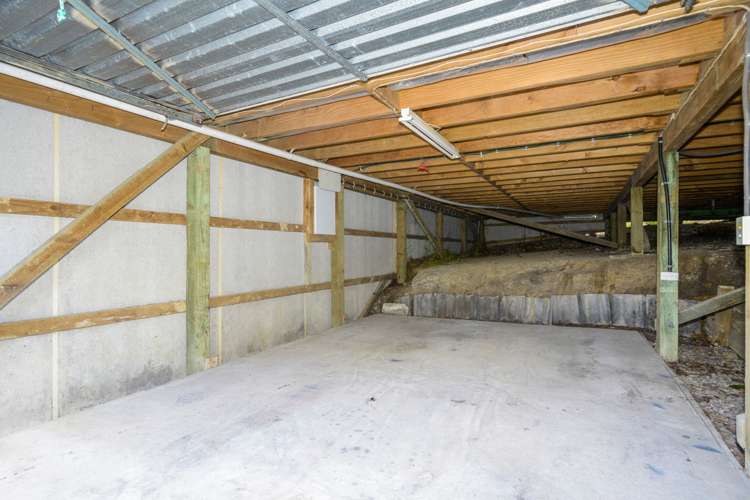 2/123 Spinella Drive Bayview_18