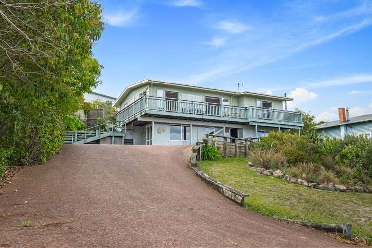 13 Marama Avenue Surfdale_9