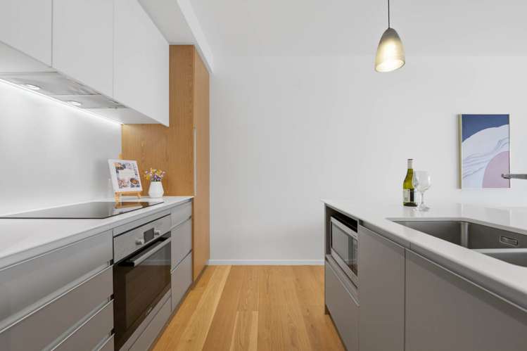 301/6A Nugent Street_4