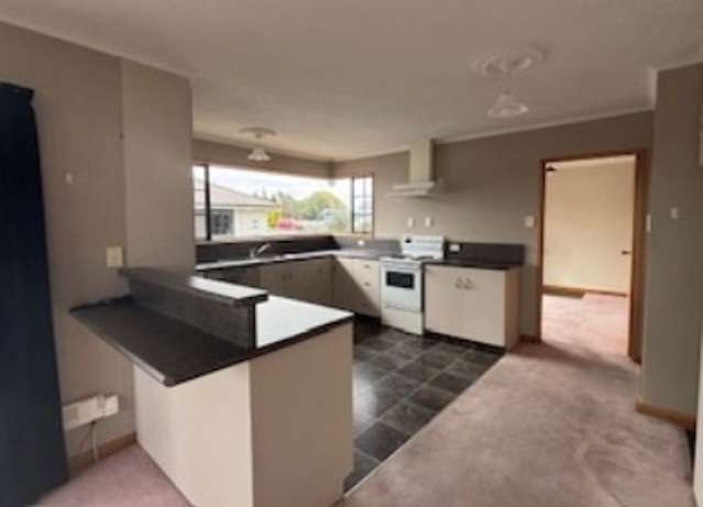 15 Lark Street 11441_1