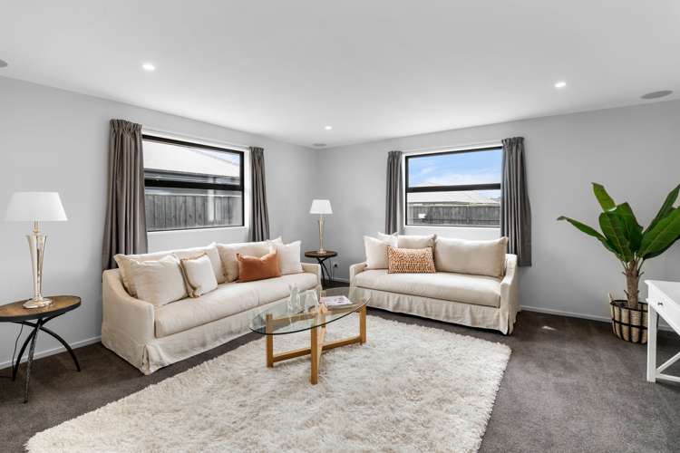 3 Roles Way Rolleston_14