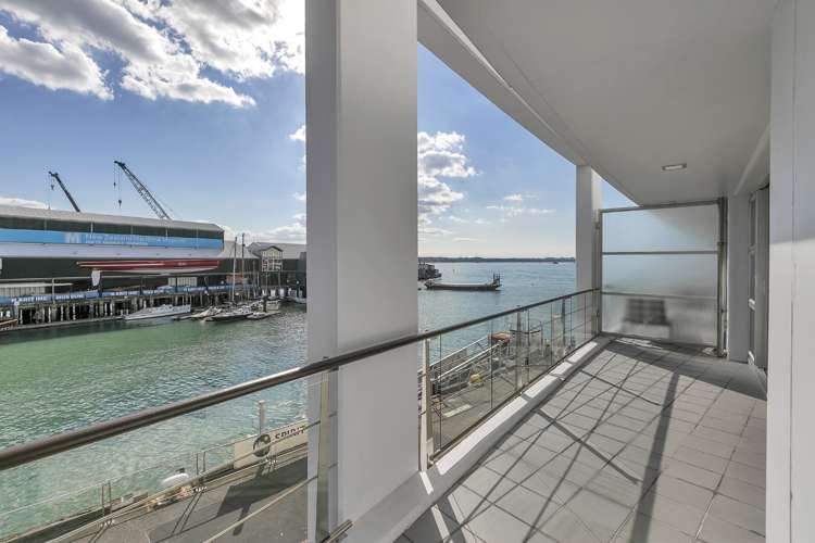 1/147 Quay Street Auckland Central_8