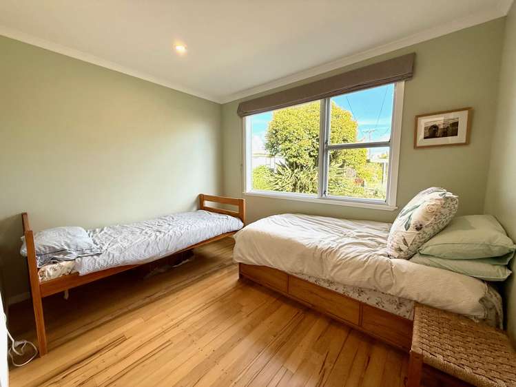19 Lorenzen Bay Road Raglan_33