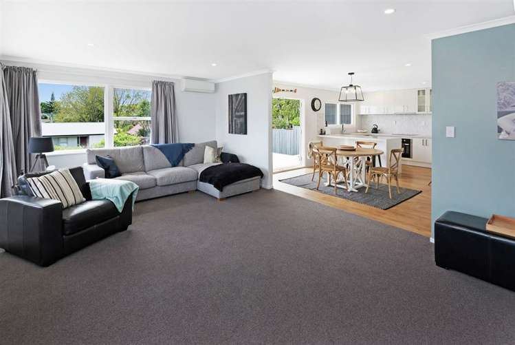 16 Bert Wilson Place Cockle Bay_5