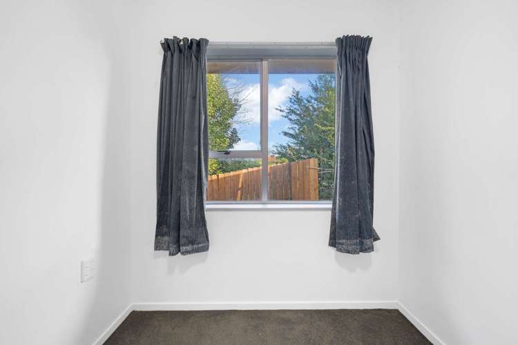 4/11 Alston Avenue Kelston_9