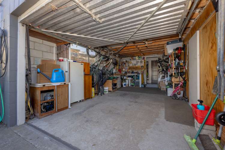 9 Frye Crescent Albert Town_18