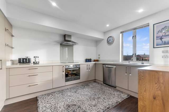 22 Henley Green Northwood_2