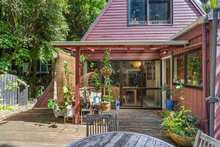 828 West Coast Road Oratia_4