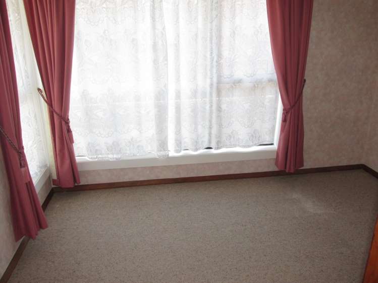 11 Plaskett Street Reefton_15