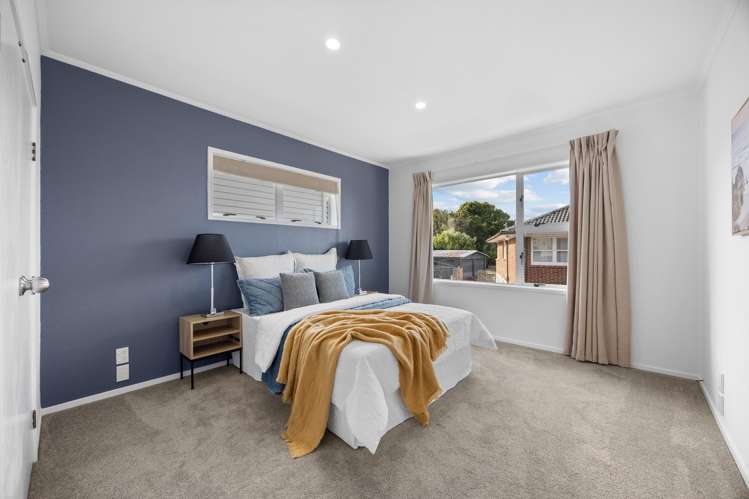 8 Portadown Avenue Pakuranga Heights_12