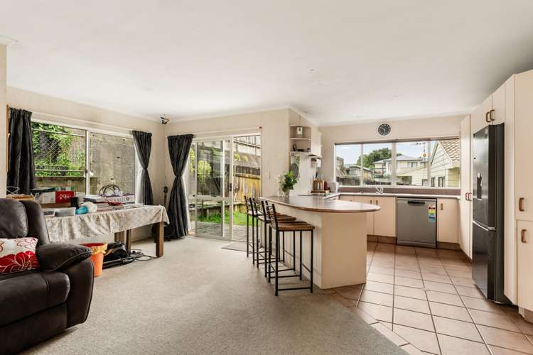 19 Twentyfirst Avenue Gate Pa_4