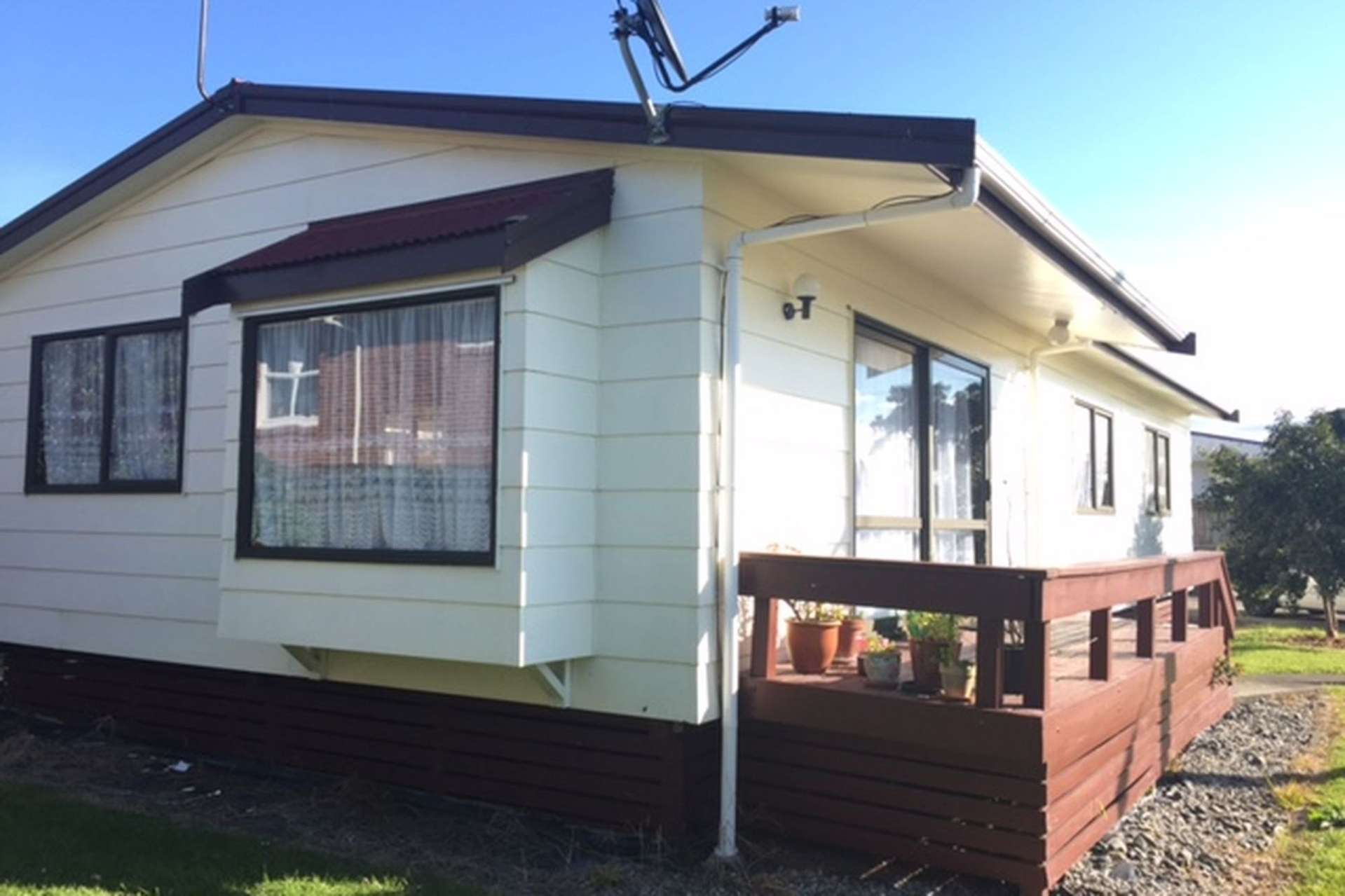 1 Cleland Crescent Blockhouse Bay_0