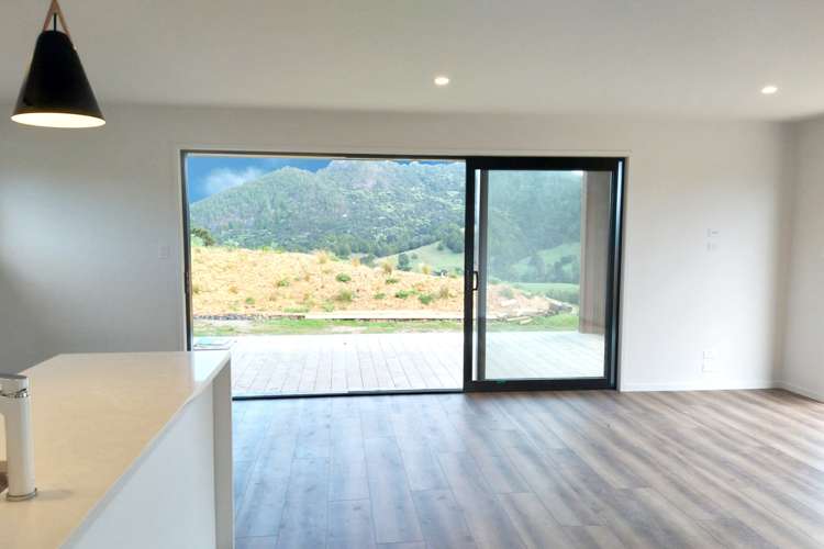 15a Brooklands Way Brynderwyn_7