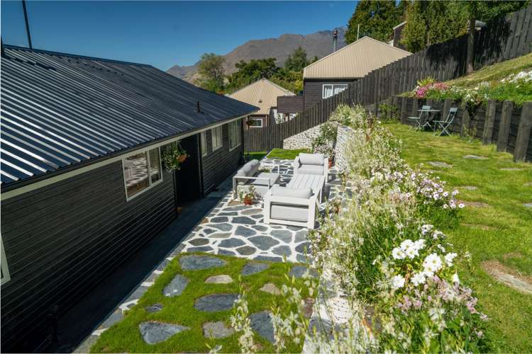 54 Huff Street Queenstown_25
