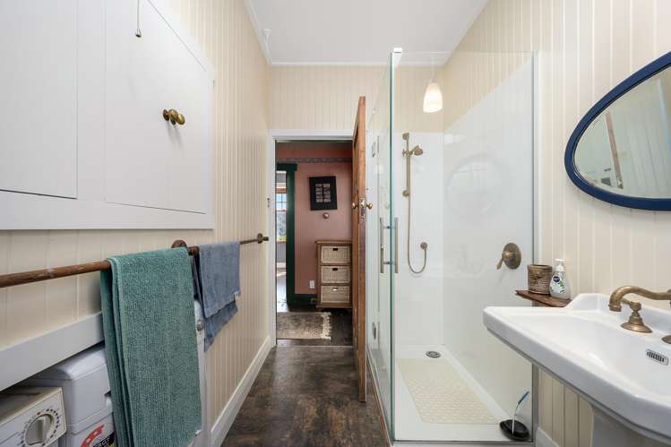 14A Salisbury Garden Court Wadestown_10
