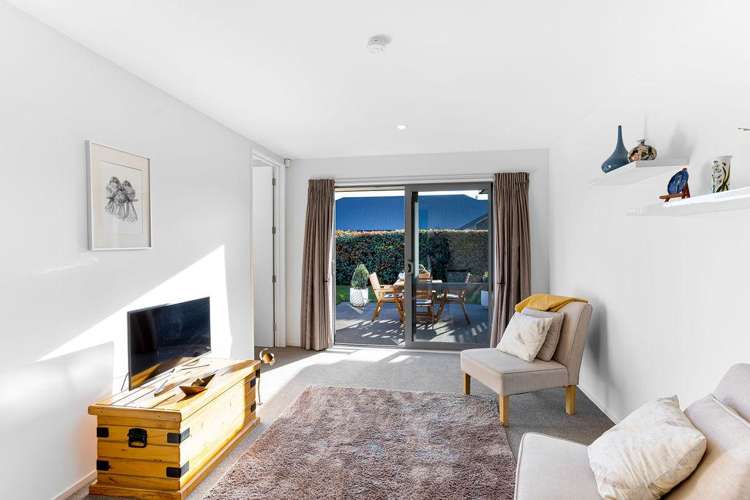 25 Jacqueline Drive West Melton_12
