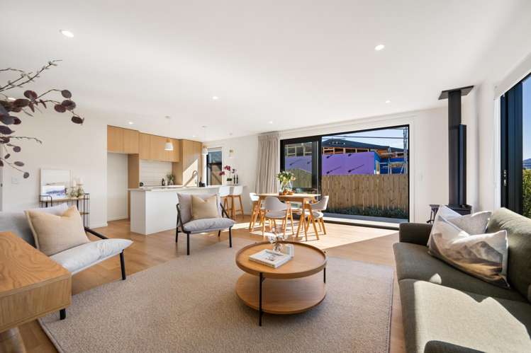 181 Burdon Loop Lake Hawea_9