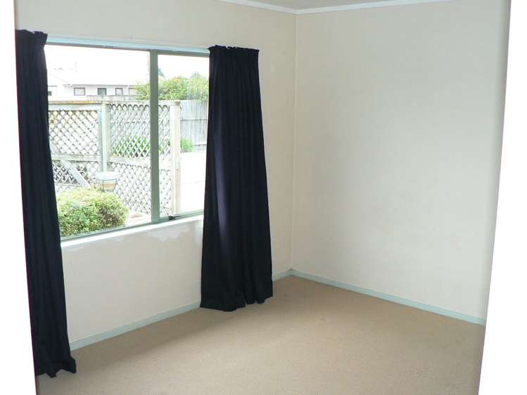 1/801 Maraekakaho Road Camberley_6